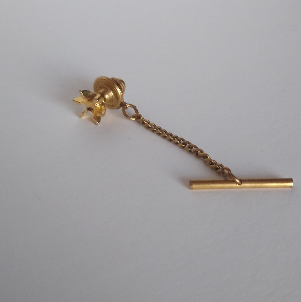 Tie Tack Gold Tone Starburst 1970s Mad Men Style One-of-a-Kind Vintage Gift - Picture 5 of 9